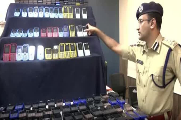 Hyderabad Police busts fake call centre racket, 2 arrested