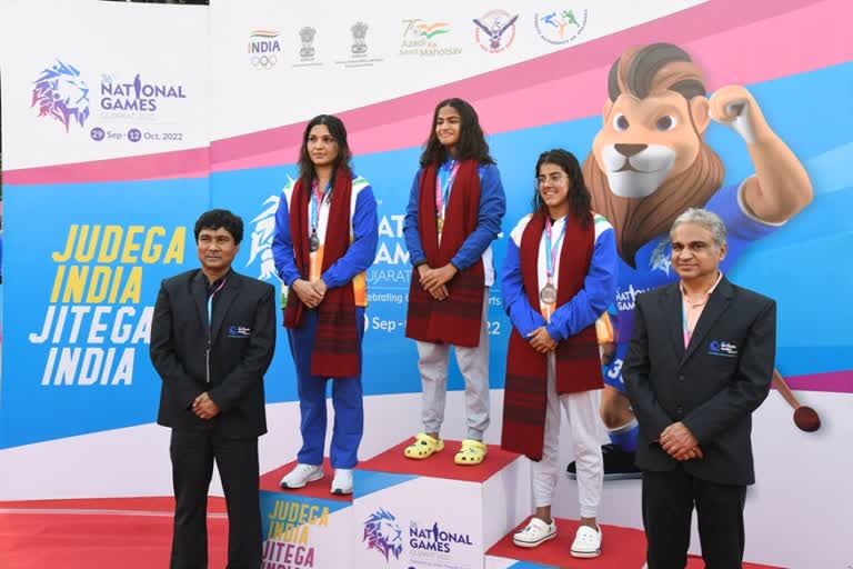 National Games 2022: સ્વિમિંગમાં ગુજરાતની માના પટેલે જીત્યા મેડલ