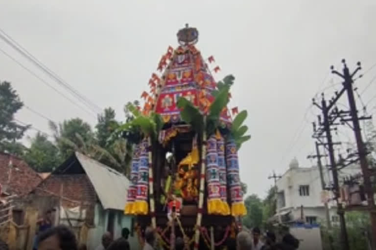 ஸ்ரீனிவாச பெருமாள் திருத்தேர் விழா