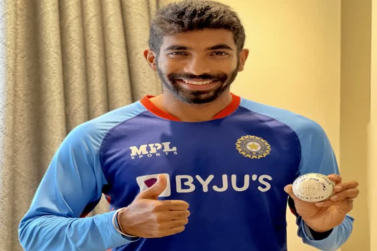 jasprit-bumrah-posts-cryptic-message