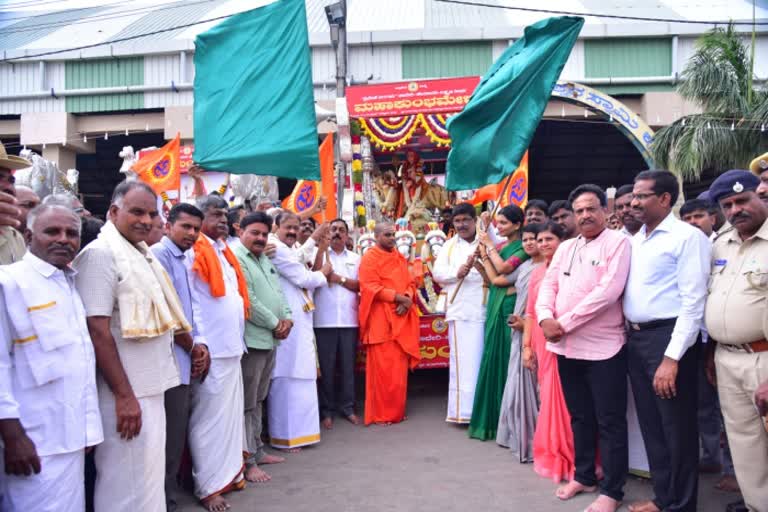 mahakumbha-mela-jyothiyathre-at-mahadeshwara-hill