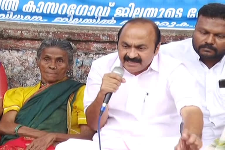 VD Satheesan supports Daya bai hunger strike  Social activist Daya Bai  ദയാഭായിക്ക് പിന്തുണയുമായി വിഡി സതീശൻ  ദയാഭായുടെ നിരാഹാര സമരം  Daya Bai continues hunger strike  Daya Bai strike for demanding AIIMS in Kasaragod  AIIMS in Kasaragod  എൻഡോസൾഫാൻ  സതീശൻ