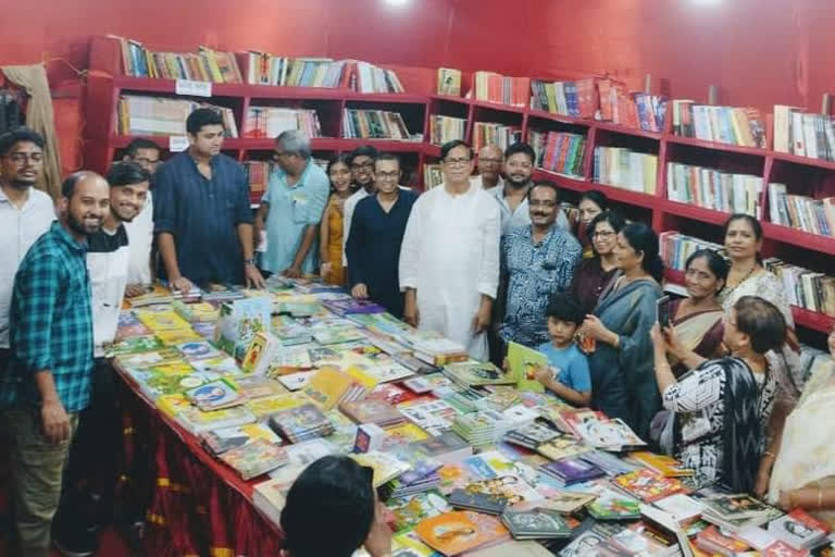 After rallies and public meetings now crowd in book stalls makes hope for CPIM