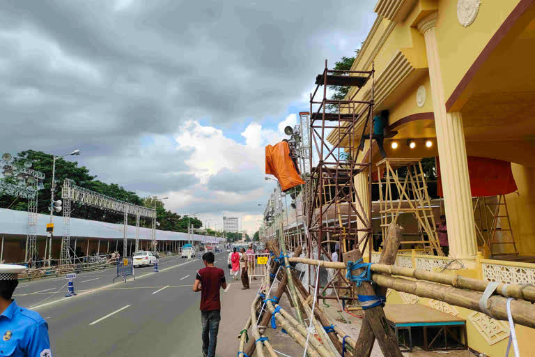 Red road decked up for Durga Puja Carnival