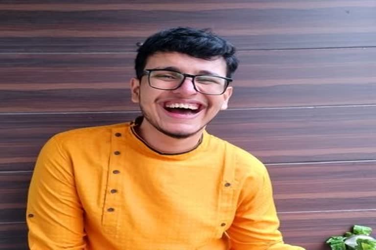 13 year old boy who came to Delhi on bicycle from Punjab in search of favorite YouTuber reunited with family