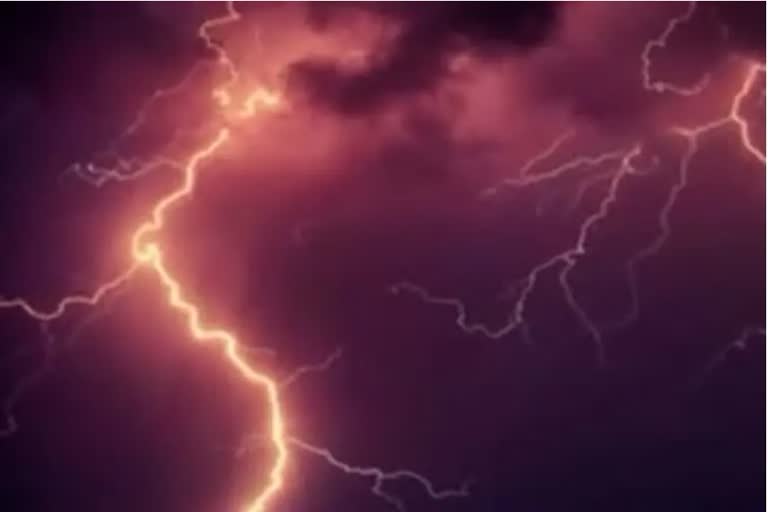 Lightning in chittorgarh