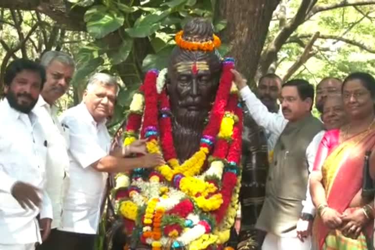 Garlanding of Valmiki Statue