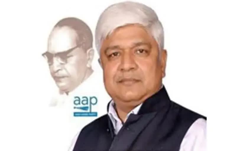 rajendra-pal-gautam-resigns-from-arvind-kejriwal-cabinet