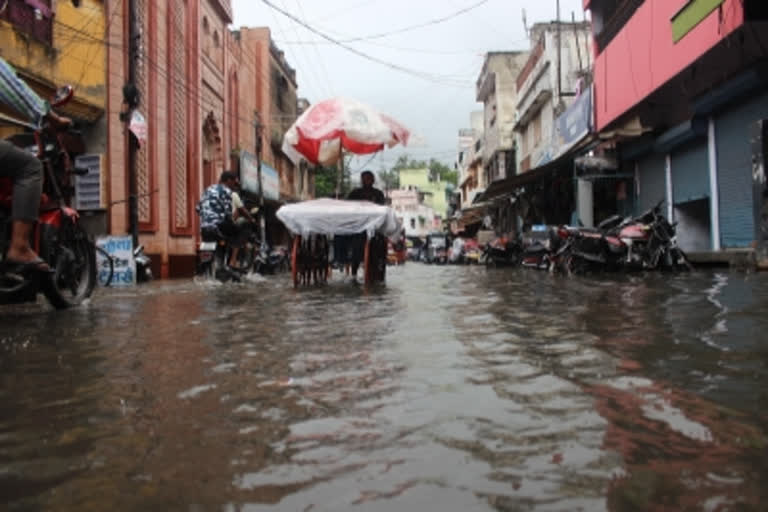 Ghaziabad rain today