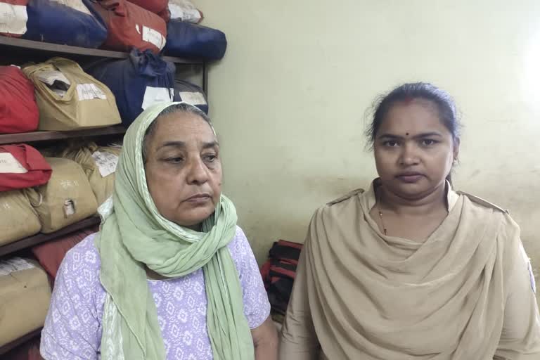 Smriti Nagar police arrested neighbor