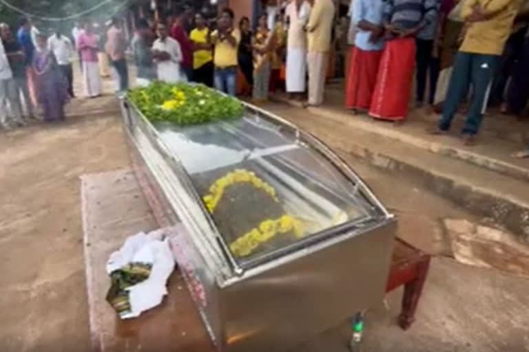 Miracle Crocodile of Ananthapuram Ananthapadmanabha Swamy Temple Babiya Dead