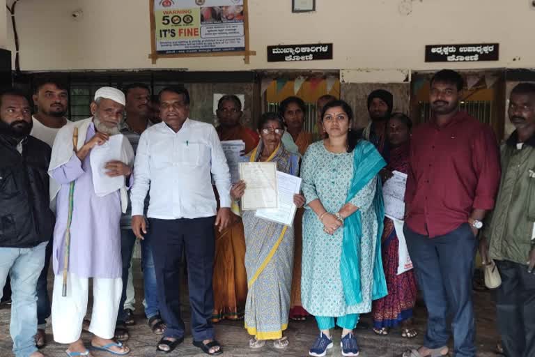 no-home-under-ashraya-scheme-at-yadagiri