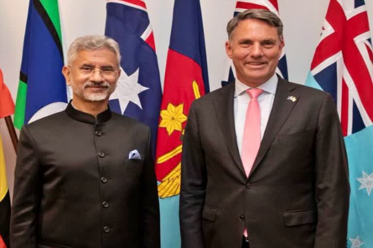 Jaishankar calls on Defense Minister of Australia