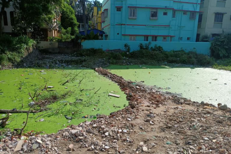 Illegal Pond Filling stopped by Kolkata Municipal Corporation