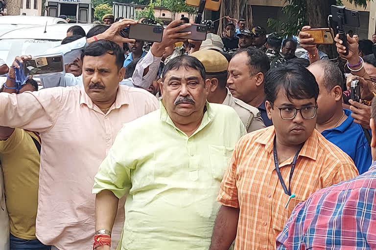 Name of dead person as witness in charge sheet of Anubrata Mondal in cattle smuggling case