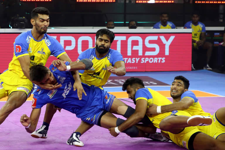 Pro Kabaddi league 2022  Haryana Steelers win  Telugu Titans win  Kabaddi league 2022 in Bengaluru  Sri Kantheerava Indoor Stadium  ಪ್ರೋ ಕಬಡ್ಡಿ ಲೀಗ್‌ 2022  ಹರಿಯಾಣ ಸ್ಟೀಲರ್ಸ್‌ ತಂಡಗಳಿಗೆ ಜಯ  ತೆಲುಗು ಟೈಟಾನ್ಸ್‌ ಮತ್ತು ಹರಿಯಾಣ ಸ್ಟೀಲರ್ಸ್‌ ತಂಡಗಳು ಜಯ  ಶ್ರೀ ಕಂಠೀರವ ಒಳಾಂಗಣ ಕ್ರೀಡಾಂಗಣ  ಪಾಟ್ನಾ ಪೈರೇಟ್ಸ್‌ ವಿರುದ್ಧ ತೆಲುಗು ಟೈಟಾನ್ಸ್​ಗೆ ಜಯ  ತಮಿಳು ತಲೈವಾಸ್‌ ವಿರುದ್ಧ ಗೆದ್ದ ಹರಿಯಾಣ ಸ್ಟೀಲರ್ಸ್‌  ವಿವೋ ಪ್ರೋ ಕಬಡ್ಡಿ ಲೀಗ್‌ನ 9ನೇ ಆವೃತ್ತಿ