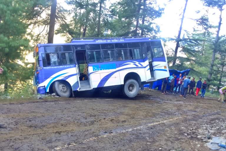 Bus accident in Chamba
