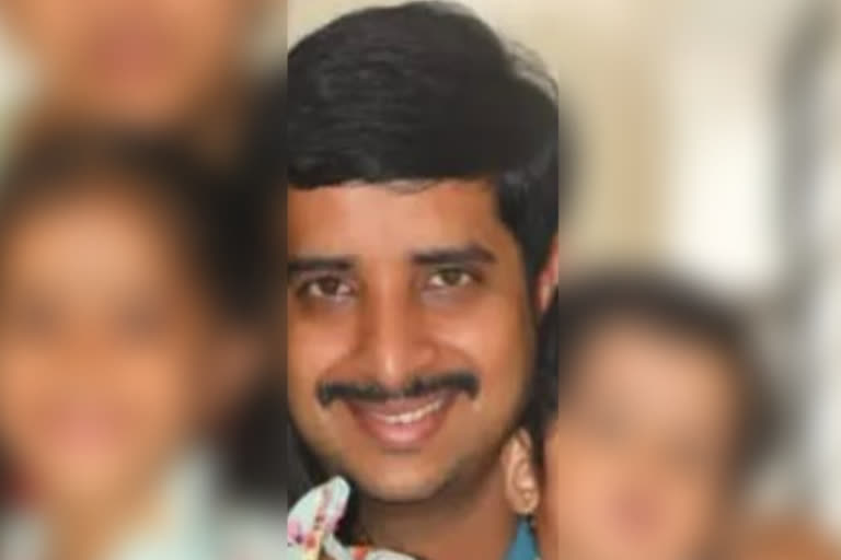 Police are probing the death of a 33-year-old-man who was working as a manager in a bank in Puducherry's Yanam province. The deceased who is survived by his wife and two daughters had been reportedly facing pressure from superiors over the bad loans which he had sanctioned.