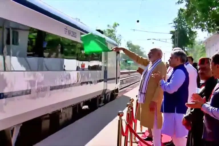 prime-minister-narendra-modi-flags-off-vande-bharat-express-train-from-una