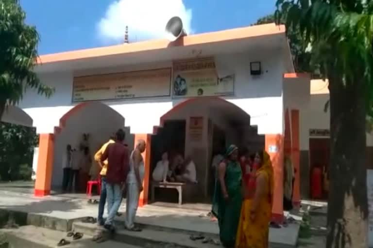 अयोध्या में भरत मंदिर के महंत की पत्नी की हत्या