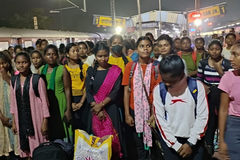 Third batch of tribal girls leaves from Tatanagar to Bangalore