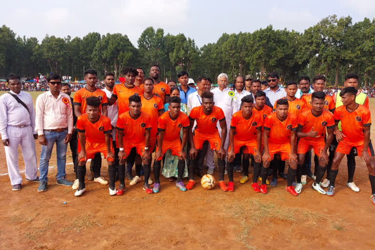 Amit Brothers Banda Munda team won final of All Jharkhand Football Tournament