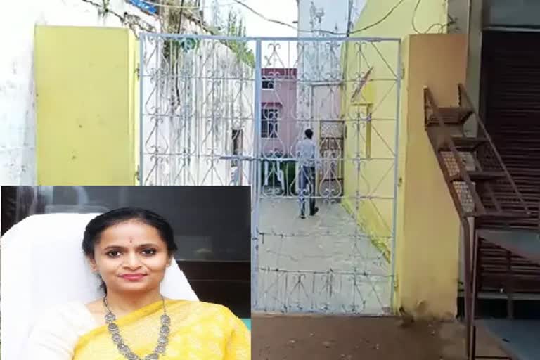 ED raids Raigarh Collector Ranu Sahu house