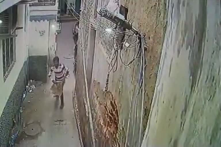 Child Thief in Ajmer