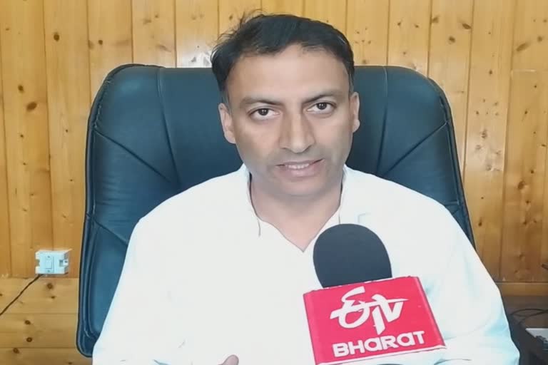 sterilization-of-stray-dogs-being-done-on-large-scale-in-srinagar-says-veterinary-officer-smc