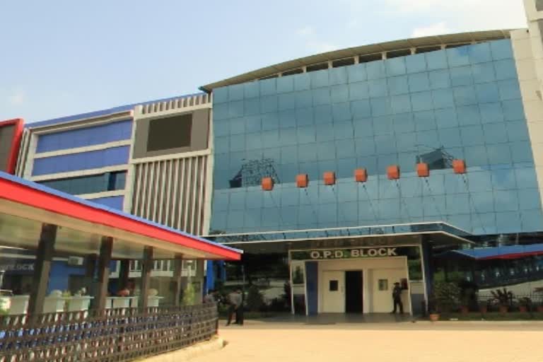 रायपुर के डीकेएस में मध्य भारत का पहला स्किन बैंक