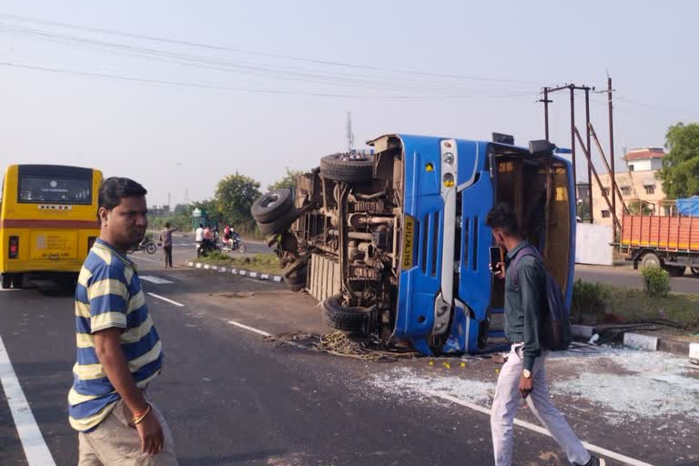 indore bus accident