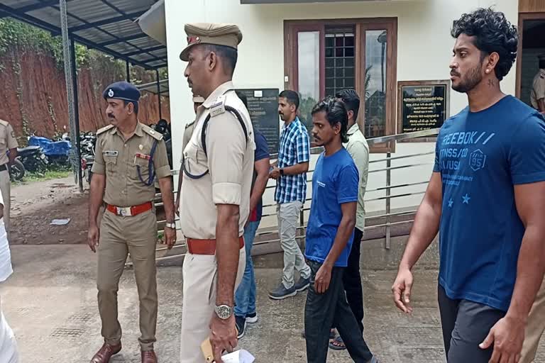 police on the incident of murder  murder attamept in kunthamangalam  murder attamept  Kundamangalam murder attamept  latest news in kozhikode  latest news today  യുവാവിനെ കൊലപ്പെടുത്താന്‍ ശ്രമിച്ച സംഭവം  കുടുംബ കലഹവും  പരസ്‌പര വൈരാഗ്യവുമെന്ന് പൊലീസ്  കോഴിക്കോട് ഏറ്റവും പുതിയ വാര്‍ത്ത  ഇന്നത്തെ പ്രധാന വാര്‍ത്ത