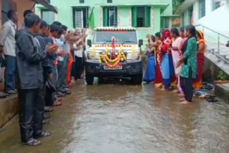 ଆନ୍ଧ୍ରକୁ ଜବାବ, ସୀମାନ୍ତ ଗଙ୍ଗାବାଡ ପଞ୍ଚାୟତରେ ଆମ୍ବୁଲାନ୍ସ ସେବା ଆରମ୍ଭ କଲେ ଓଡ଼ିଶା ସରକାର