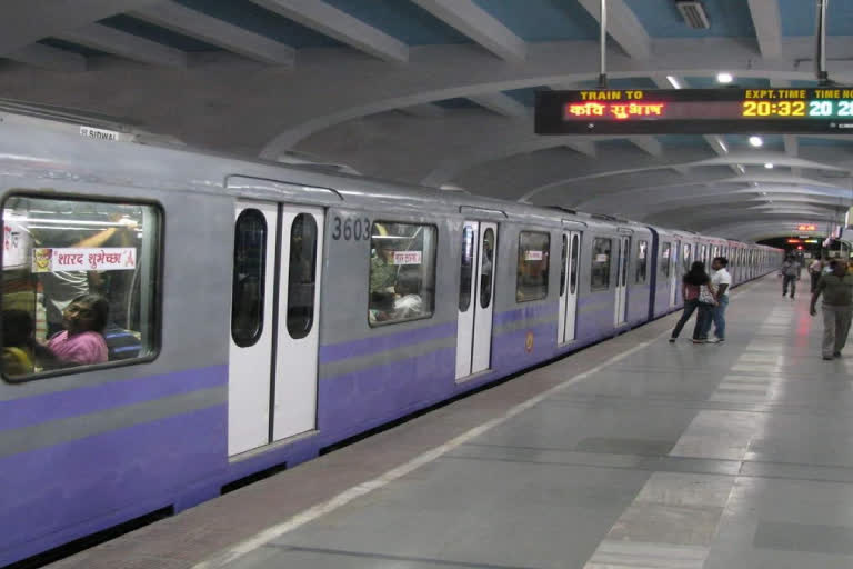 Metro to Run Extended Mid Night Services on North South Corridor on Kali Puja