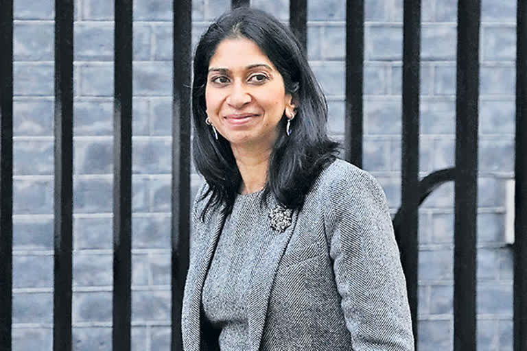 UK Home Secretary Suella Braverman resigns