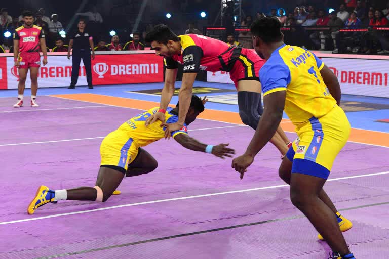 pro-kabaddi-league-tamil-thalaivas-surrender-to-bengaluru-bulls