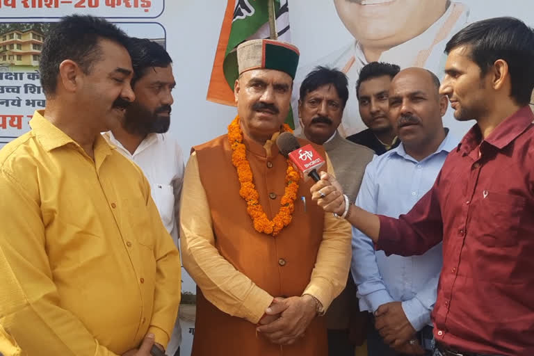 Congress candidate Inder Dutt Lakhanpal