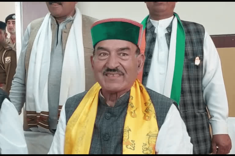 Kaul Singh Thakur Files Nomination