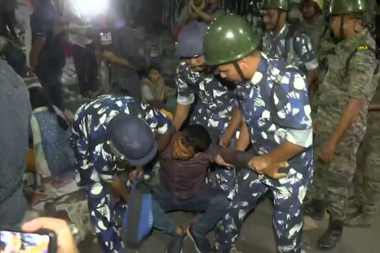 Police use force to disperse TET candidates protest in Kolkata