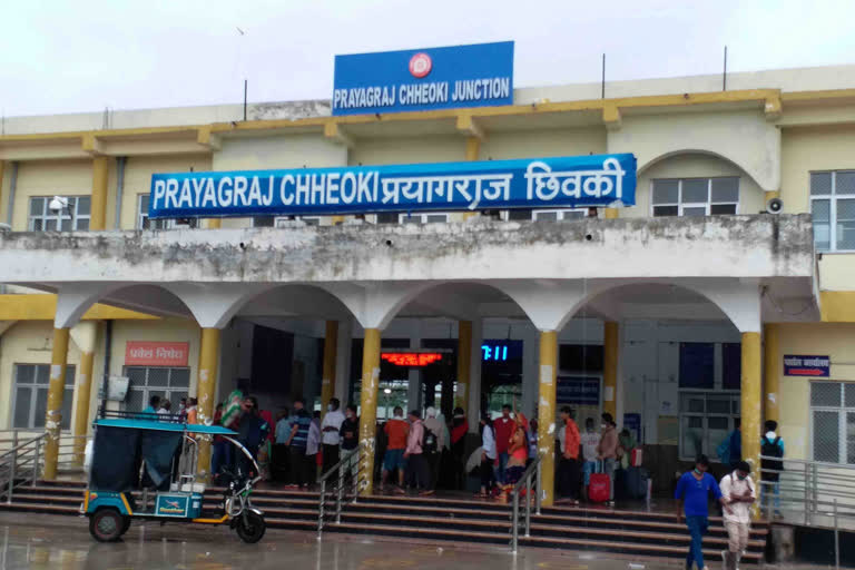 grp constable throw man from train