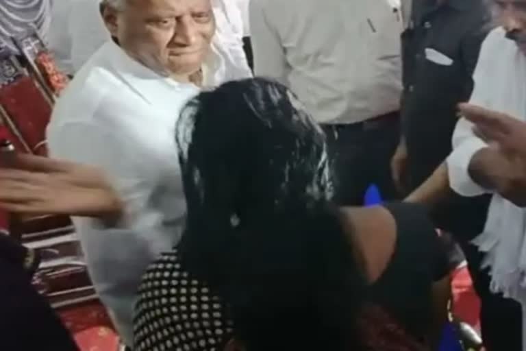 The minister slapped the woman