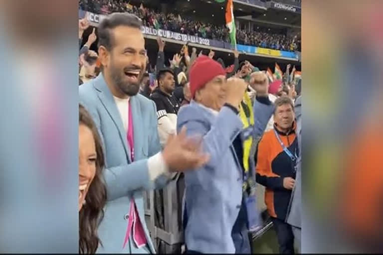 Watch Sunil Gavaskar dancing after team india victory against Pakistan