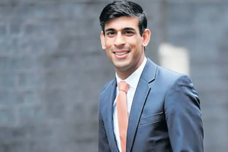 Rishi Sunak confirmed as new UK PM  ബ്രിട്ടനെ നയിക്കാന്‍ ഇനി ഋഷി സുനക്  ബ്രിട്ടനെ നയിക്കാന്‍ ഇനി ഋഷി സുനക്  ഹൈദരാബാദ് വാര്‍ത്തകള്‍  ബ്രിട്ടണ്‍ പ്രധാനമന്ത്രി  Brittain news updatres  Rishi Sunak confirmed as new UK PM  Rishi Sunak