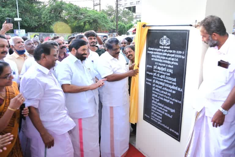 KSRTC Terminal  kottayam ksrtc bus terminal  kottayam ksrtc bus terminal inauguration  antony raju  കോട്ടയം കെഎസ്‌ആർടിസി  32 കോടിയുടെ ബൃഹദ് പദ്ധതി  മന്ത്രി ആൻ്റണി രാജു  കോട്ടയം കെഎസ്‌ആർടിസി ബസ് ടെർമിനലും യാർഡും  Kottayam KSRTC Bus Terminal and Yard  കേരള വാർത്തകൾ  മലയാളം വാർത്തകൾ  kerala news  malayalam news  kottayam news  കെഎസ്‌ആർടിസി ബസ് സ്റ്റാൻഡ് ഉദ്‌ഘാടനം