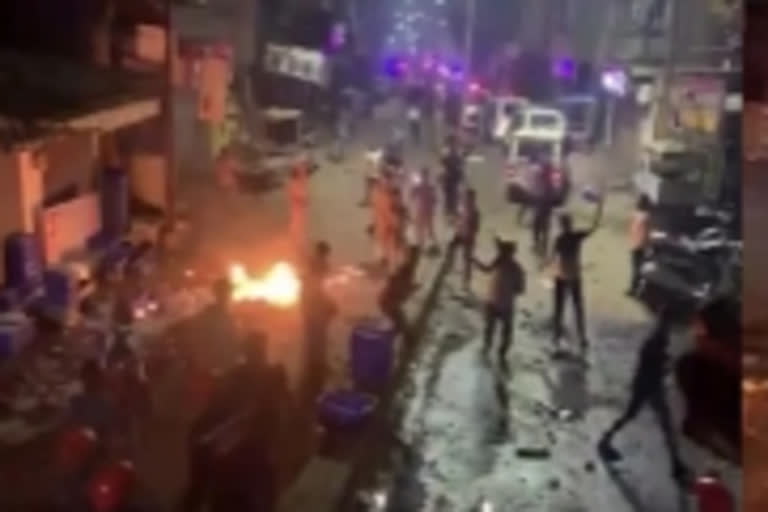 Communal clashes erupt in Vadodara on Diwali night