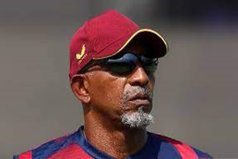 Phil Simmons to quit following T20 WC debacle