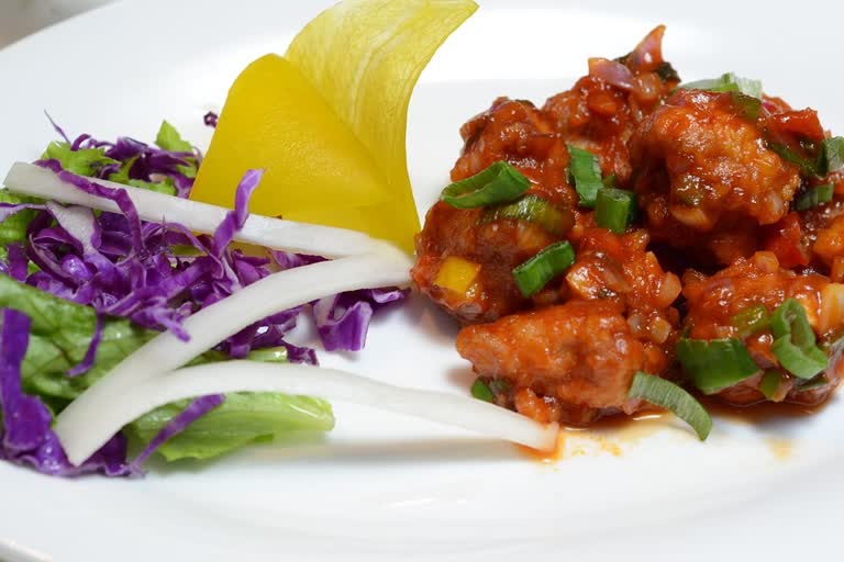 Chinese food lovers try this recipe of Mushroom Manchurian on Bhai Dooj