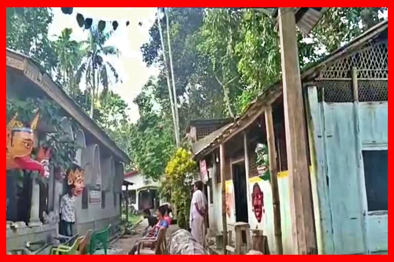 Mask artists of Chamaguri Satra in Majuli busy are making masks