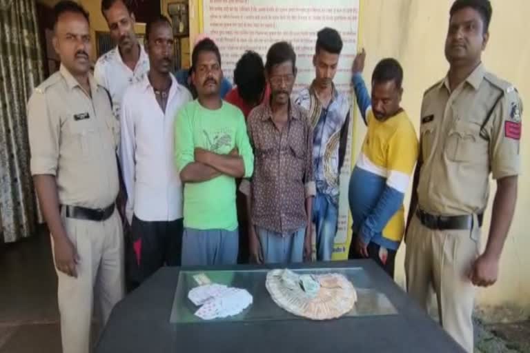 Bastar police action against gamblers in Jagdalpur