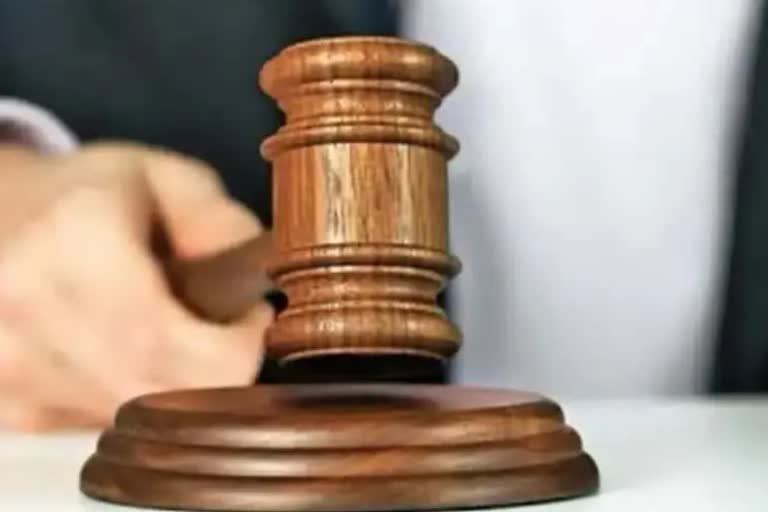 mumbai murder case culprit Sentence reduced court  mumbai murder case  ഭാര്യയെ കൊലപ്പെടുത്തിയ കേസ്  തടവുശിക്ഷ അഞ്ച് വര്‍ഷമായി കുറച്ച് കോടതി  മുംബൈ സെഷൻസ് കോടതി  Mumbai CityCivil Court  മുംബൈ